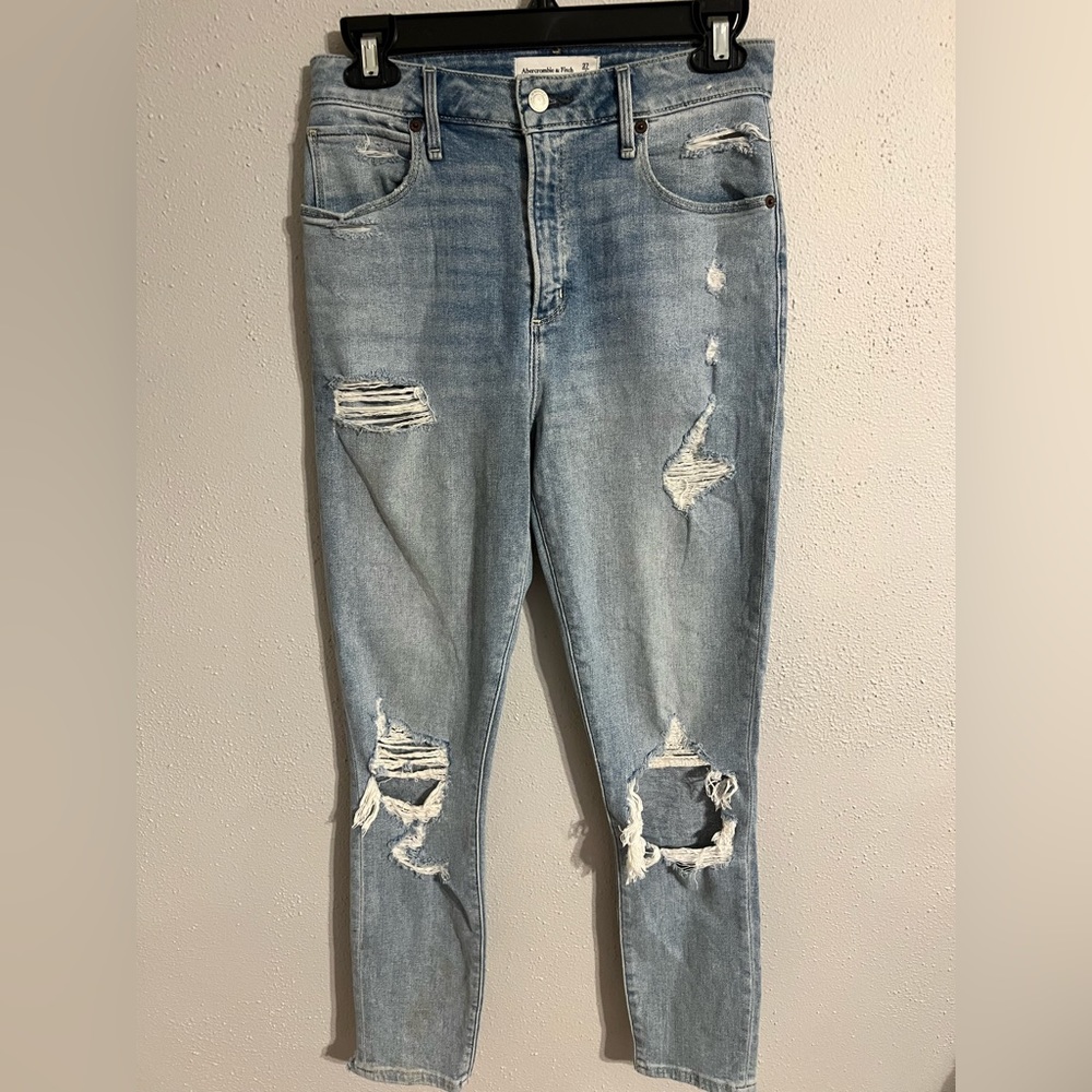 A&F CURVE LOVE JEAN